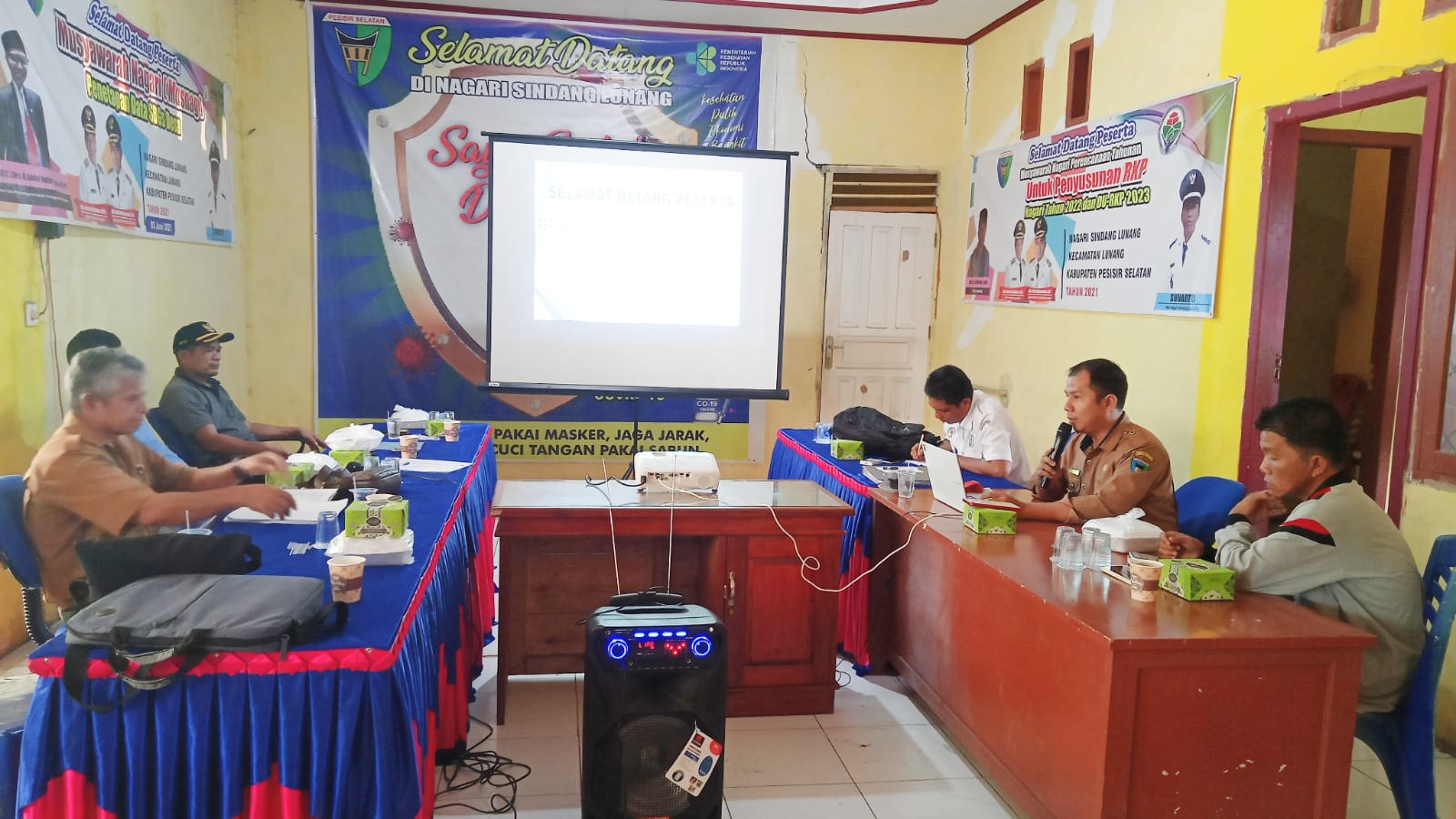 Musyawarah perubahan Apbnag di nagari sindang Lunang 