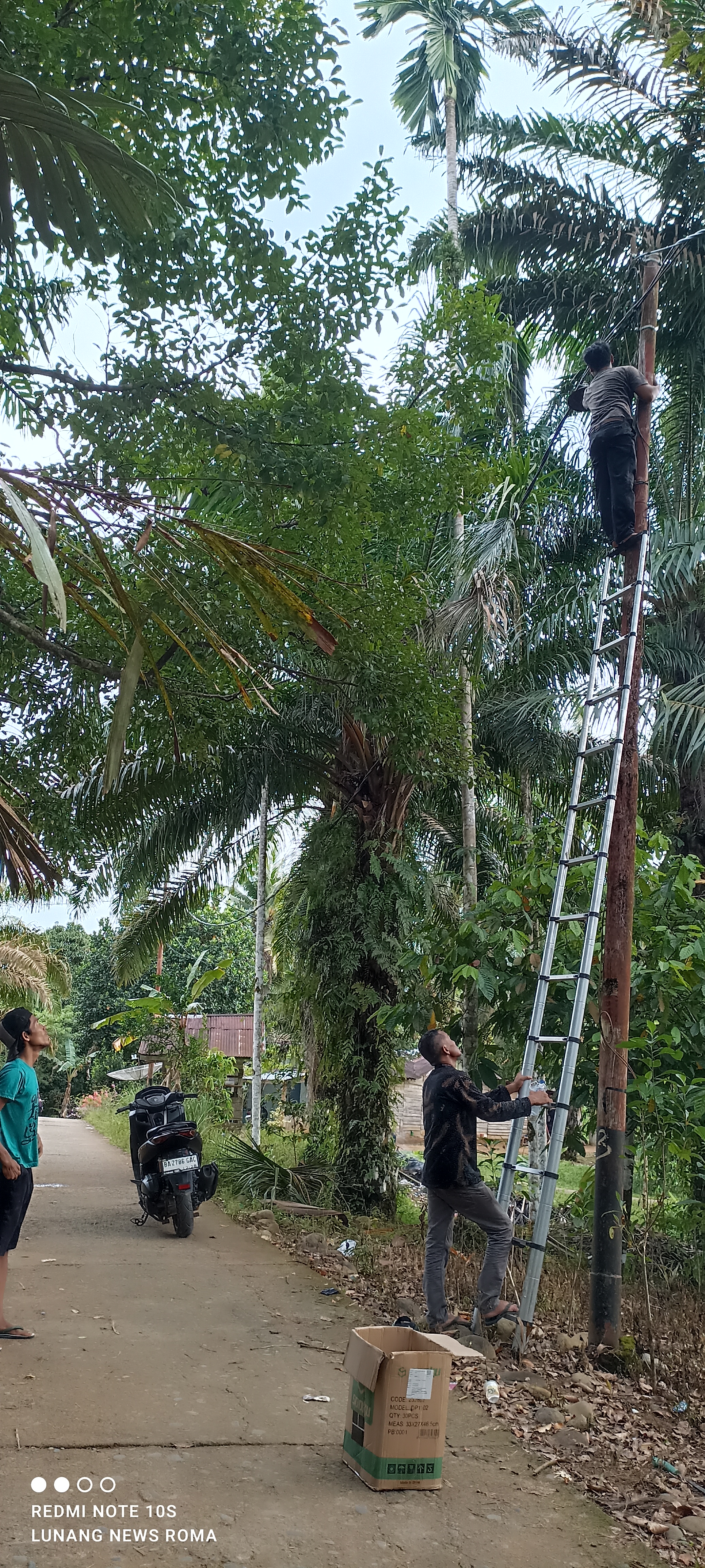 Pemuda Tanjung Beringin 2 Gelar Program \"100 Tiang Menyala\" Sambut Ramadhan