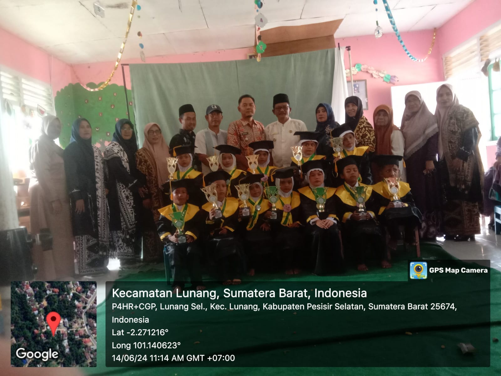 pelepasan santri TK Islam Bakti 7 Tanjung Beringin Lunang