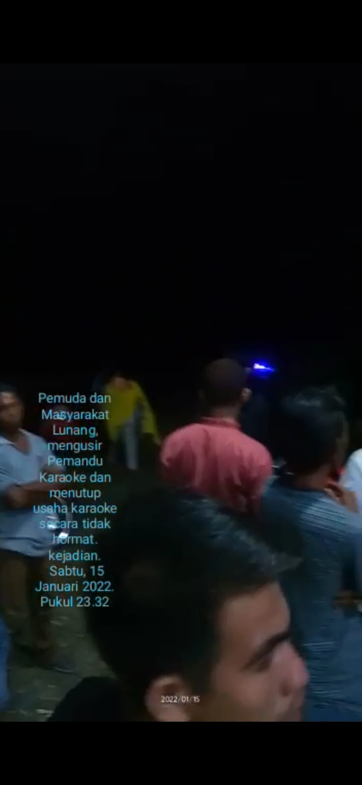 Pembubaran warung karoke 
