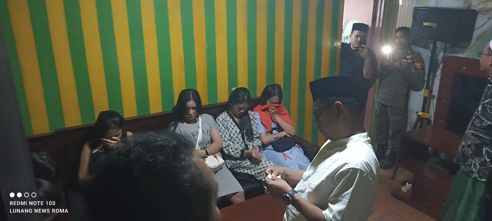 Camat Lunang  ikut serta Razia, 8 LC dan Pemilik Karaoke Diamankan