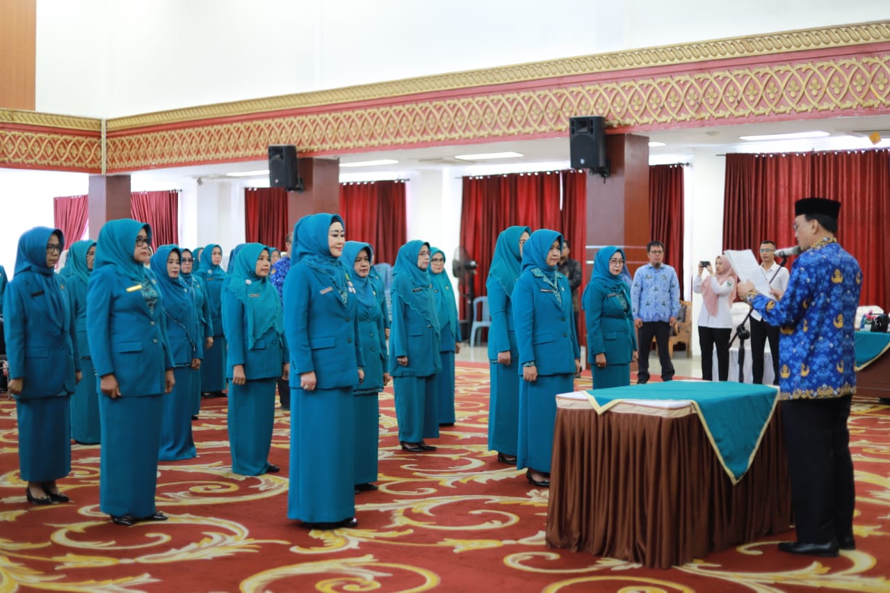Camat Lunang hadiri pelantikan Pengurus TP PKK