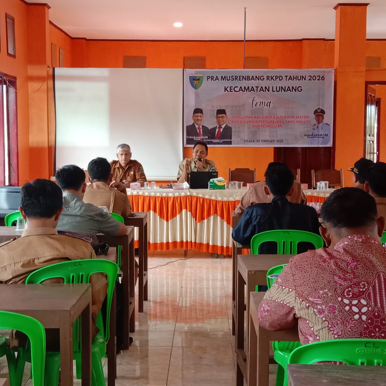 Camat Lunang Buka Pra Musrenbang Kecamatan Lunang