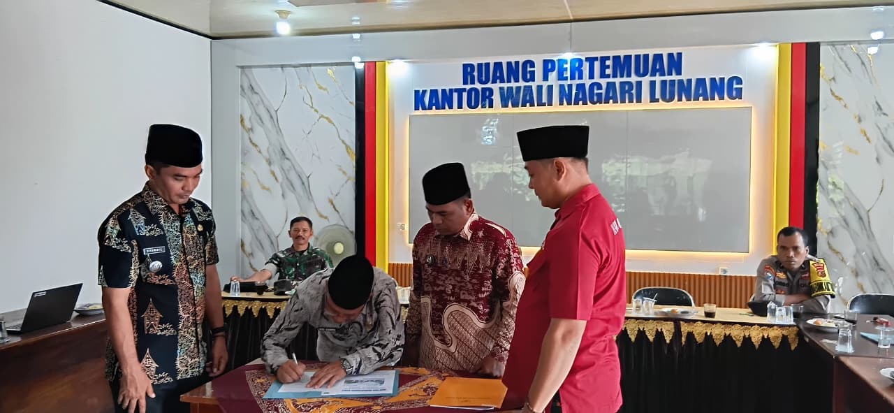 Serah Terima Jabatan Wali Nagari Lunang Berlangsung Khidmat