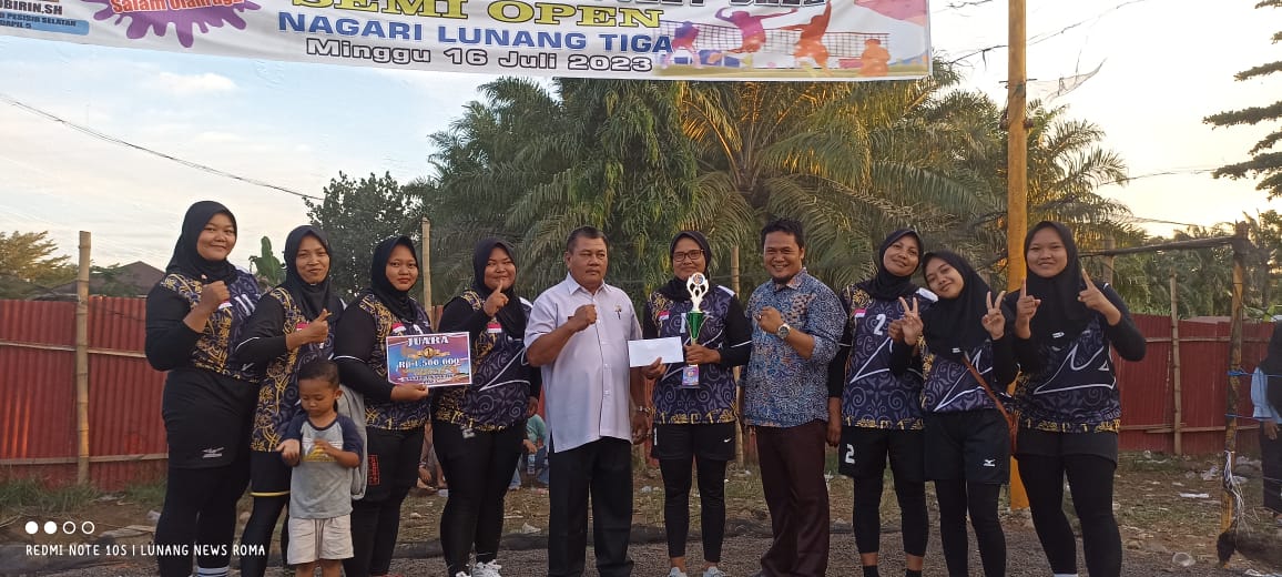 Camat Lunang Tutup Turnamen Bola Voli